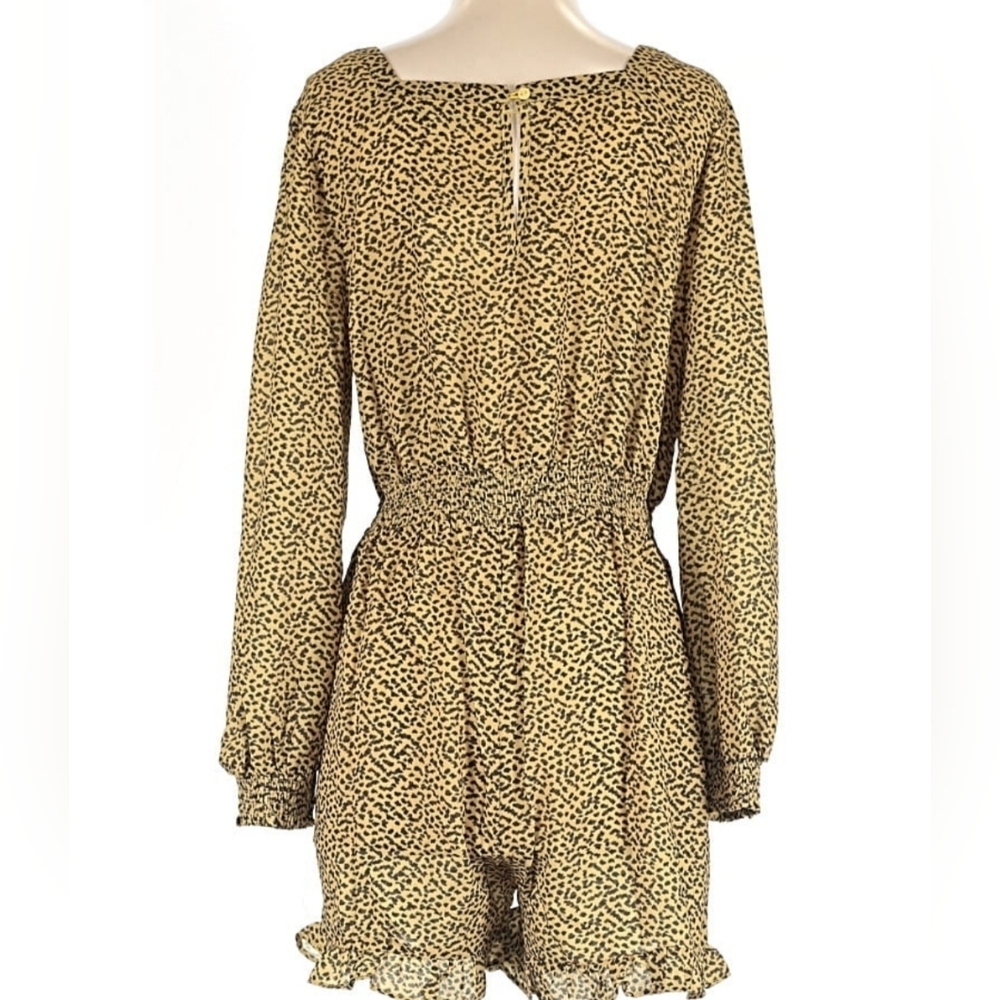 NWT Hayden Animal Print. Romper Retail $178.00 - Picture 4 of 5
